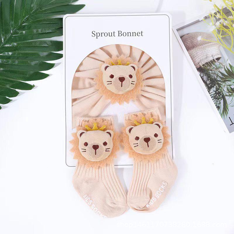 Autumn/Winter Cute Cotton Baby Hat & Sock Set - Newborn Skull Cap for Girls & Boys