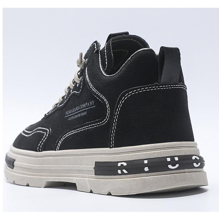 Men's Shoes 2024 Spring New Breathable Work Clothes Shoes Men's Trend Versatile Anti Slip Sports Casual Board Shoes Work Shoes