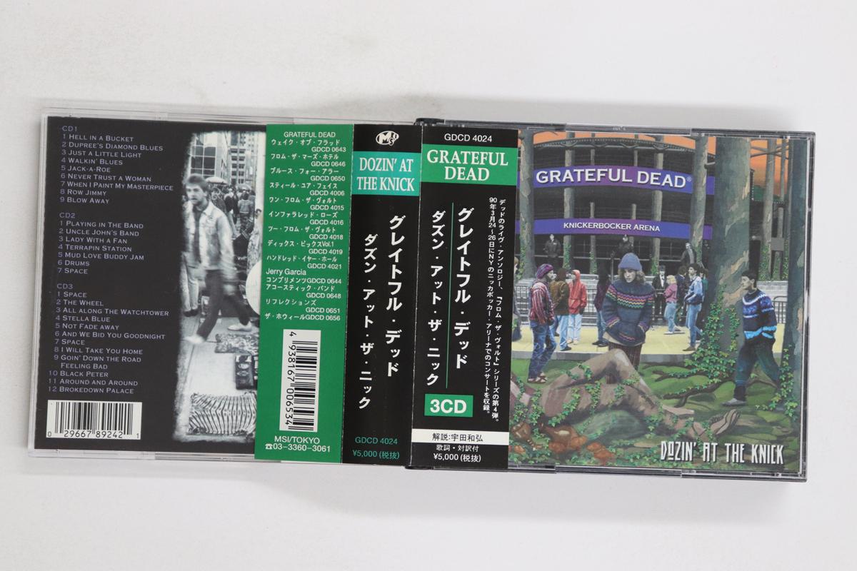 

CD GRATEFUL DEAD - Dozin At The Knick GDCD4024 GRATEFUL DEAD 1996 Япония Оби Рок Б/У