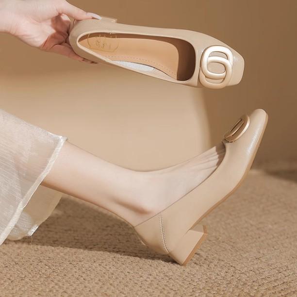 Giant soft~ French leather square head soft leather single shoes versatile temperament thick heel light mouth spring and autumn shoes professional