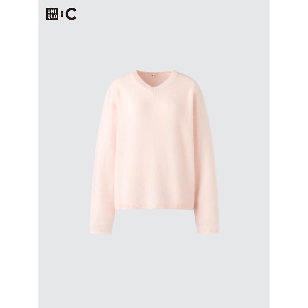 Uniqlo Fluffy Cashmere Relaxed V Neck Sweater