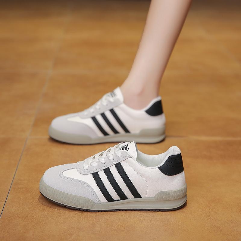 

женские кроссовки на толстой подошве, немецкие тренировочные кроссовки, весна-лето 2025, новинка, сетчатые дышащие маленькие белые кроссовки, супер огонь, универсальные повседневные спортивные кроссовки 40