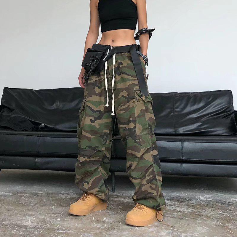 Men's American Street Style Retro Wide-Leg Camouflage Overalls with Large Pockets