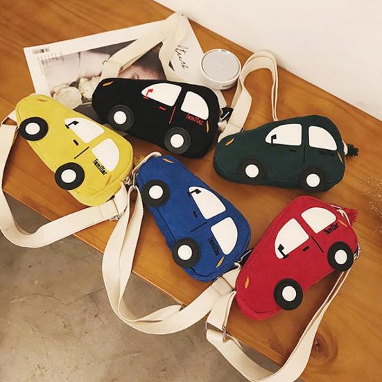 Barn Snack Bag Høy kapasitet justerbar stropp Corduroy Mote Cartoon Car Shape Crossbody Bag