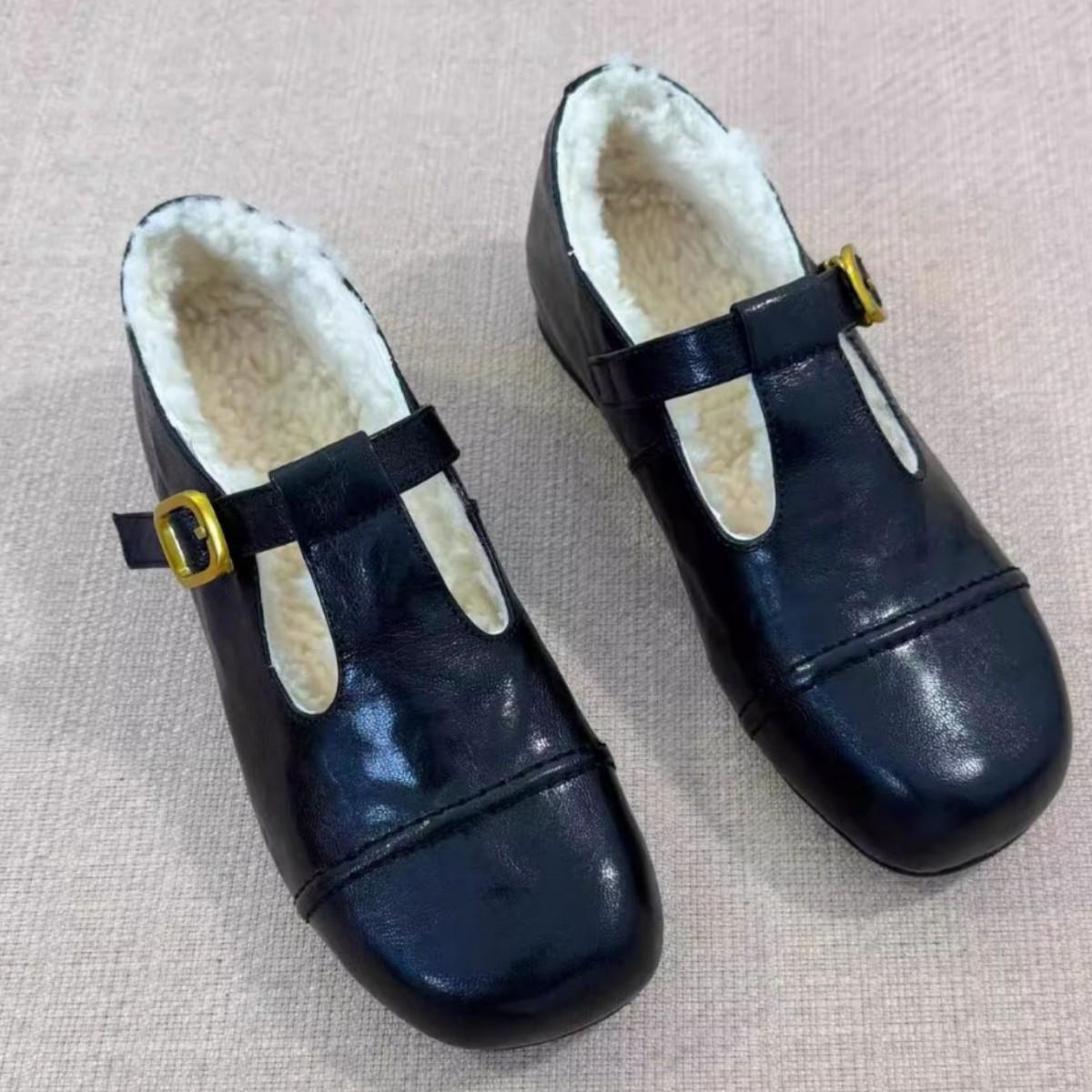 

Флисовые ретро туфли Мэри Джейн на плоской подошве, женские кожаные туфли 2024 года, утепленные, шерстяные туфли, туфли из овечьей шерсти и хлопка 35 чёрный