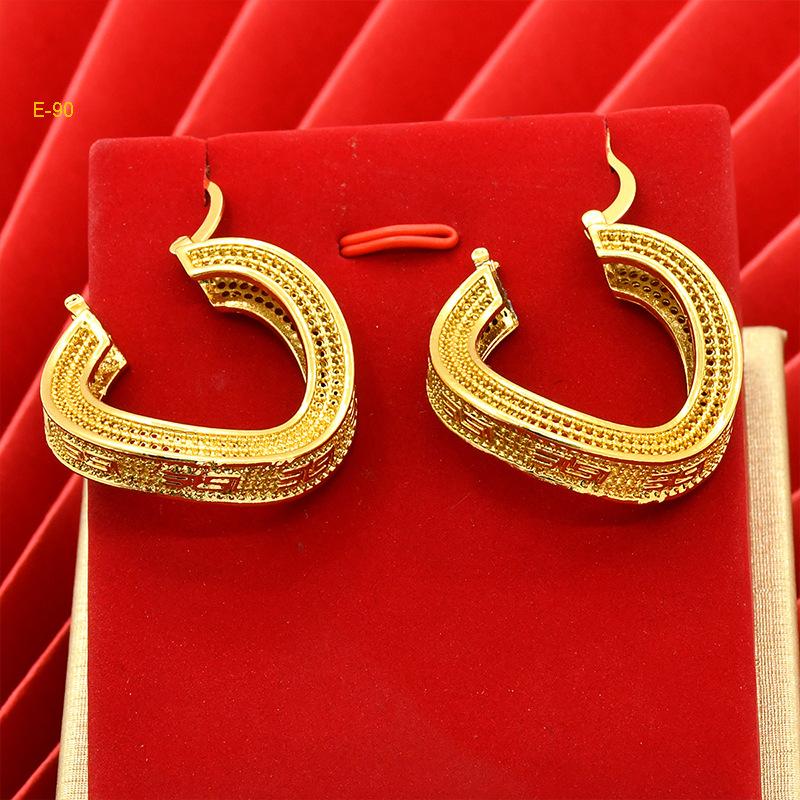Dubai Bridal Jewelry 24K Gold Plated Earrings Exaggerated Vintage Nigerian Ladies Personalized Simple Earrings 2026
