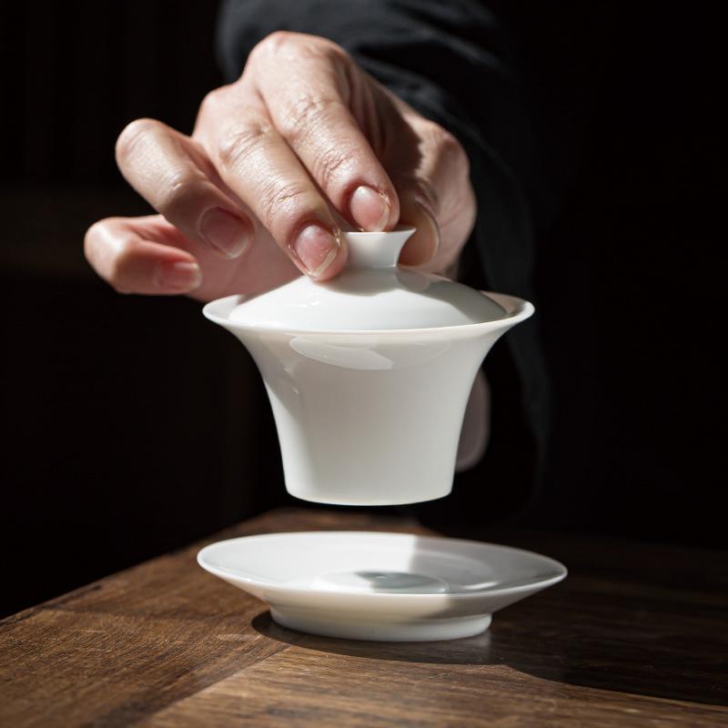 White Ceramic Lidded Bowl Single Kombucha Bowl with Cover Sancai Tea Cup Dehua Ceramic Gaiwan Sweet White Bubble Tea Bowl