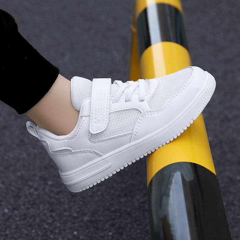 

Boys & Girls White Mesh Sneakers - Breathable, Skate Style for Spring & Autumn 2025 Size 28 / Inner Length ~17.7cm