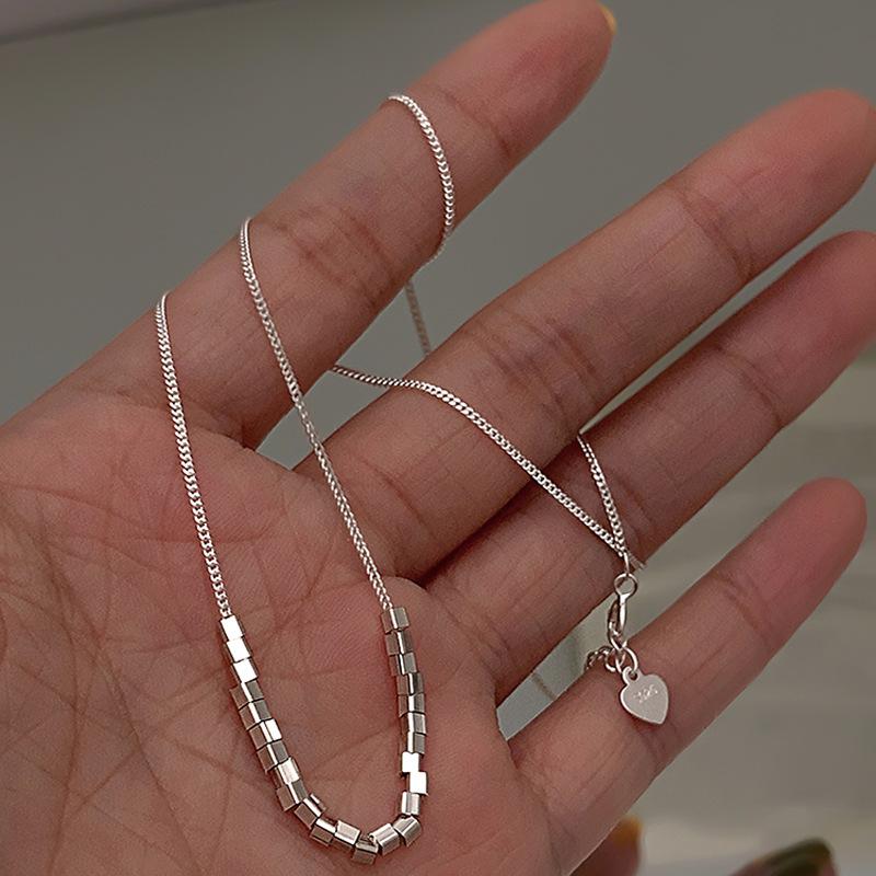 Mini Small Square Necklace Autumn And Spring Atmosphere Simple Broken Silver Collarbone Chain Turn Good Luck Neck Chain
