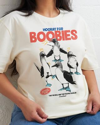 Hurra für Titten T-Shirt Lustiges Grafik-T-Shirt Grafisches Baumwoll-High-End-Luxus-Unisex-Stil Beide von Unisex und Unisex