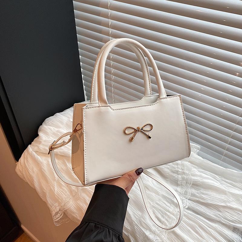 Bow Underarm Bag Women's 2025 Summer New Simple Foreign Style Small Square Bag High Texture Shoulder Messenger Bag