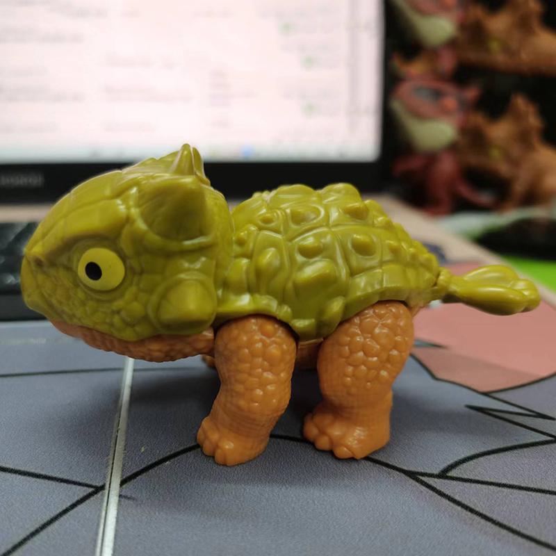 Jurassic Finger Dinosaurier Triceratops Tyrannosaurus Modell Spielzeug für Kinder Kreative Fingerbeißende Dinosaurier Interaktives Spielzeug Junge Geschenk