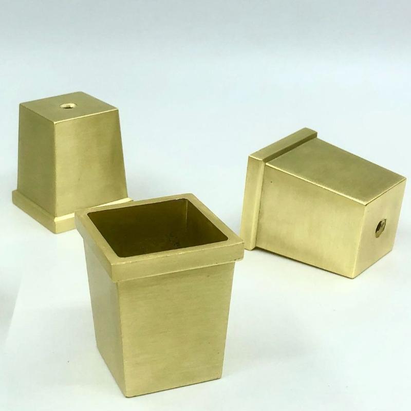 4 Stück Quadratische Konische Messing Beinspitzen Kappen Für Mid-Century Stuhl Tisch Tee Kaffee Bar Bein Füße