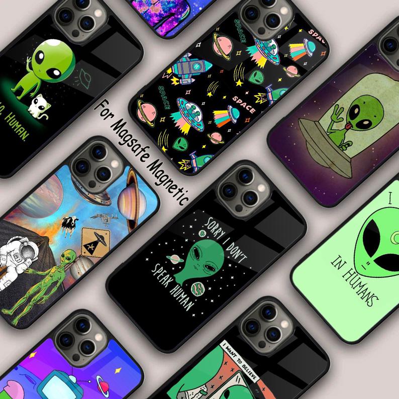 Aesthetics Cute Cartoon alien space Magnetic Phone Case For iPhone 17 Air 16 14 13 12 Pro Max 15 Plus Wireless MagSafe Cover