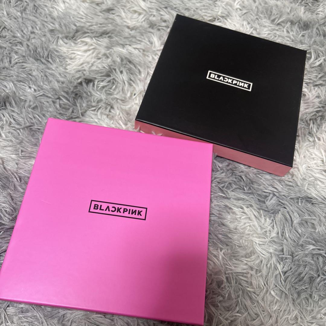 

[ВИКОРИСТАНО] Тільки коробка з альбомом BLACKPINK