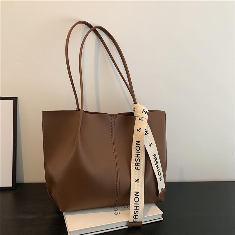 Street Fashi Women's Bag Versatile PU Leather Shoulder Bag with Scarf Stylish Tote Bag Large Capacity Handbag Women Daily Use