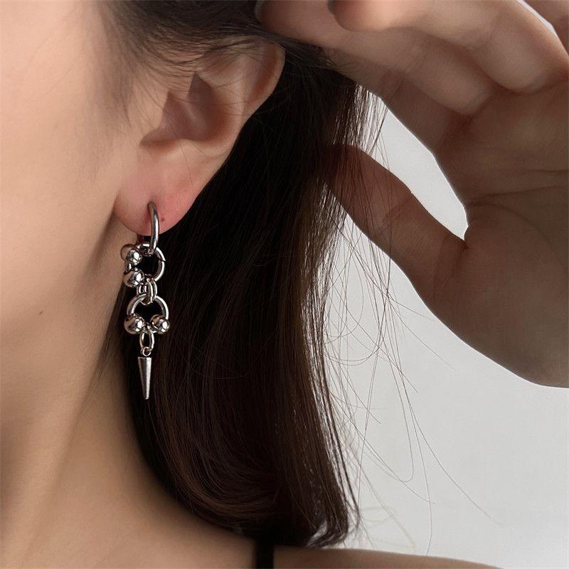 European and American Retro Style Personalized Ring Rivet Earrings Eardrops Women Ins Cold Style Fashion Punk Subculture Earrings
