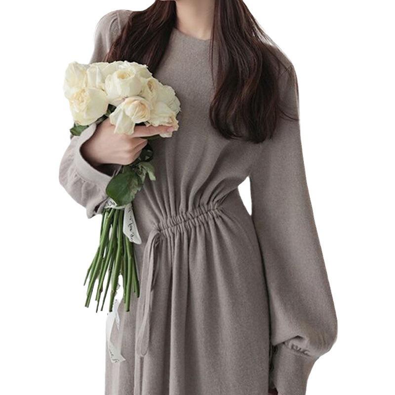 Royal sister style round neck temperament with coat base knitted dress women's autumn and winter new lace-up and thin skirt