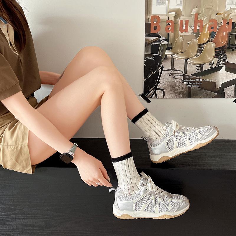 Popular comfortable and versatile breathable mesh surface not stuffy feet casual shoes women's 2025 autumn new lightweight soft-soled running shoes