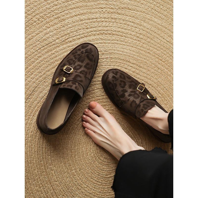 French retro leopard print deep mouth single shoes women's 2025 spring and autumn new small leather shoes one pedal women's shoes low heel loafers
