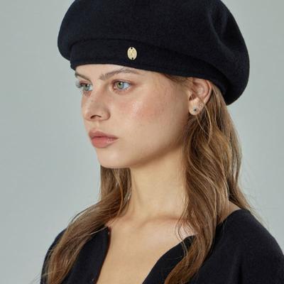 Pokrývky hlavy – Barety a kšiltovky