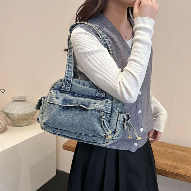 Spring New Large Capacity Washed Denim Shoulder Bag Lazy Style Student Simple Commuting Bag Casual and Minimalist Tote Bag