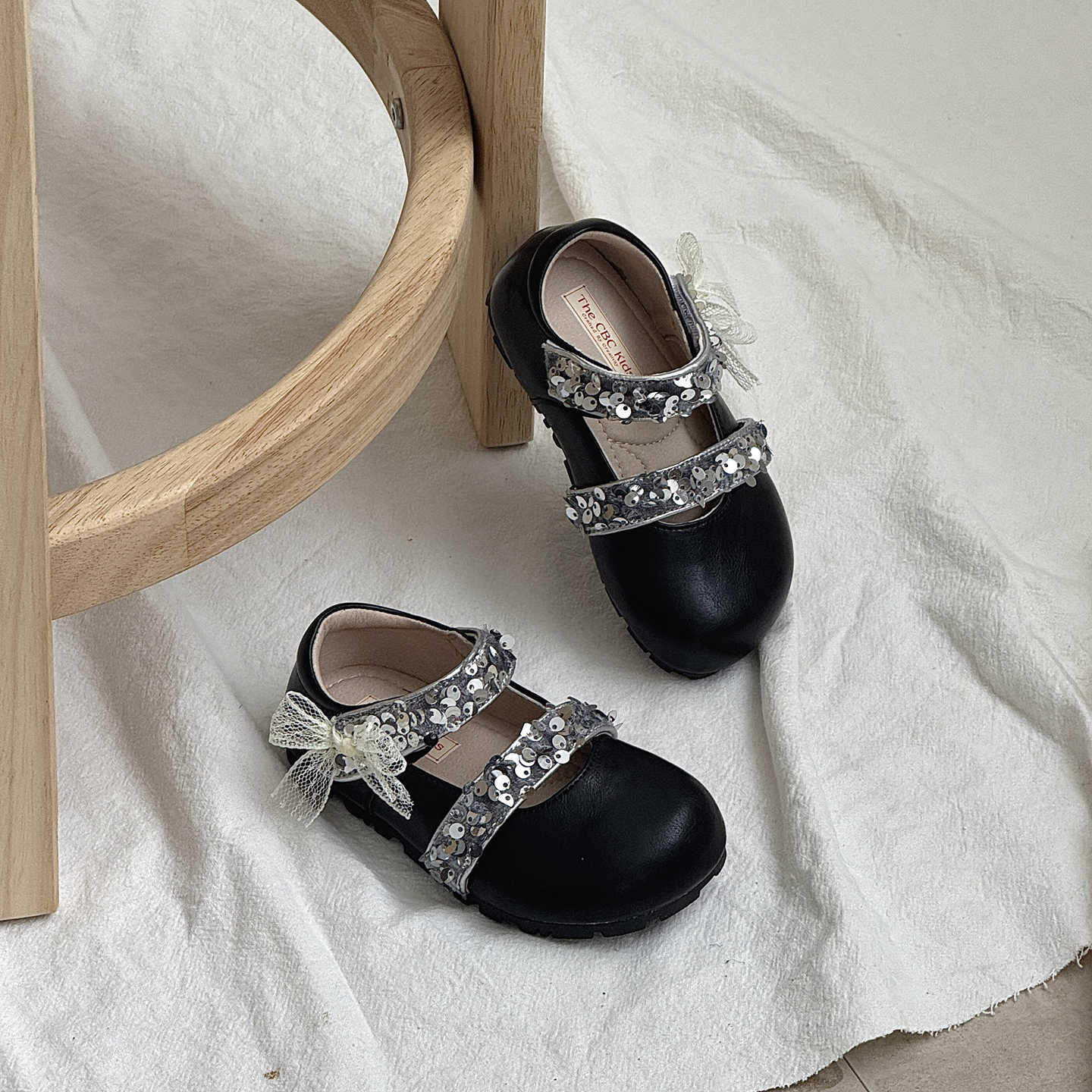 

XSHX girls autumn new Alai wind ancient ball princess shoes Wenzhou rubber sole wide spread toe rubber sole 25