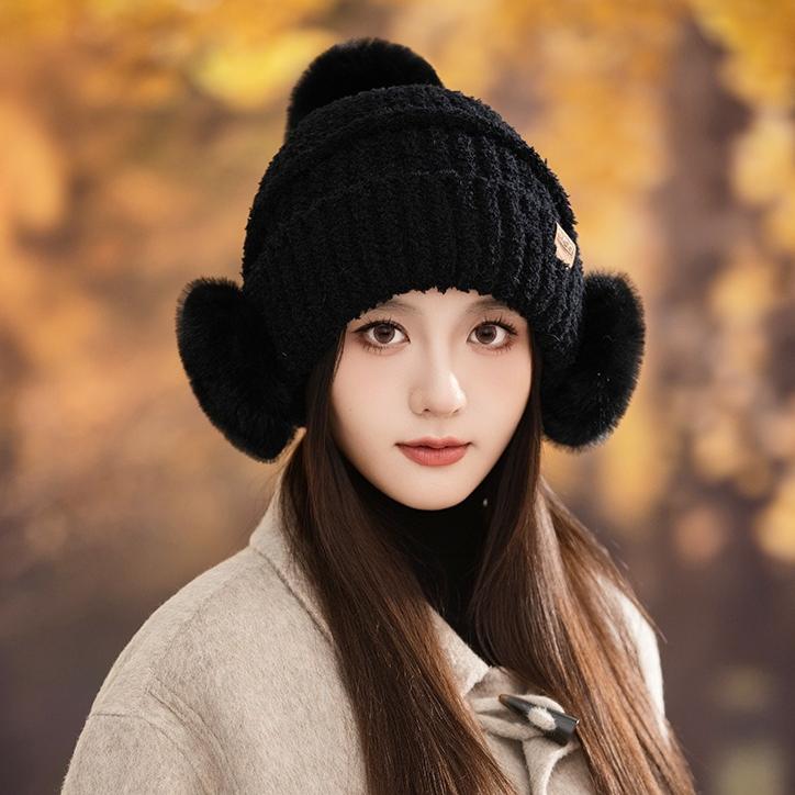 Winter New Hairball Ear Protection Warm Knitted Hat Piled Thickened Cold-proof Casual Wool Hat