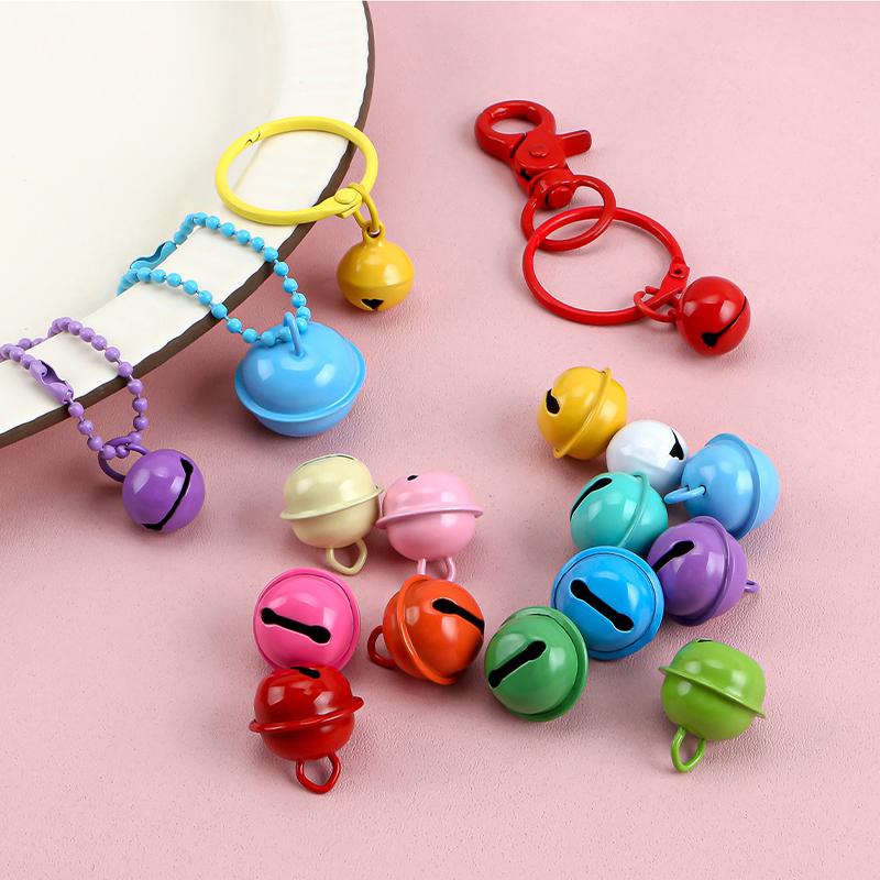 Clochettes Colorées 14/18/22mm Petit Pendentif Accessoires Porte-clés DIY Clochettes Rondes pour Animaux (50 pièces)