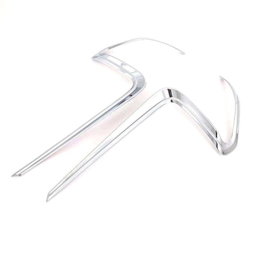 Kompatibilní vnější lišty pro Mitsubishi Eclipse Cross: Víčko palivové nádrže, Zrcátka, Loga, Nárazník a Spoiler