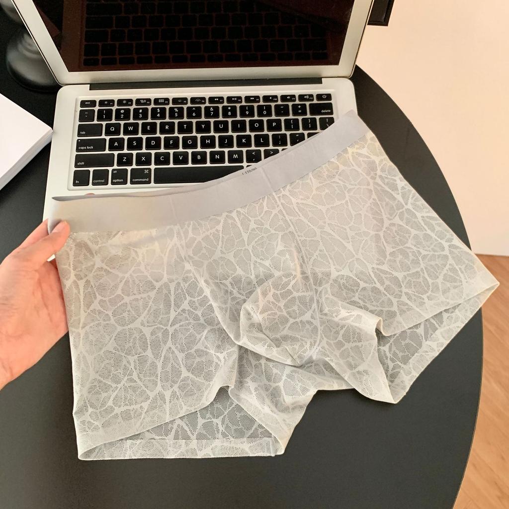 Herren Frühling und Sommer Eis Seide Nahtlos Transparent 10A Antibakteriell Mittelhoch Bund Flachwinkel Unterwäsche