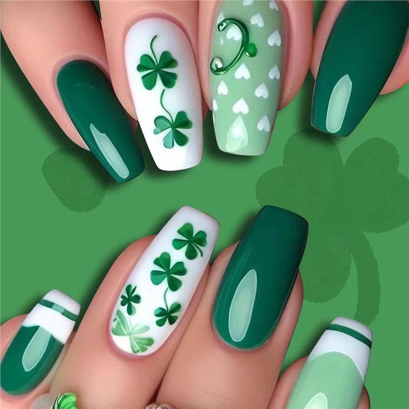 St. Patrick s Day Clover Heart Ballet False Nails