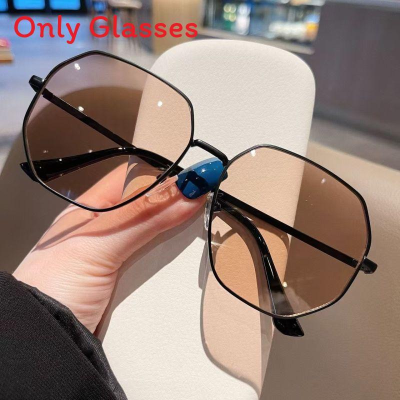 Square Frame Uv Protection Sunglasses For Men And Women With Trendy Style