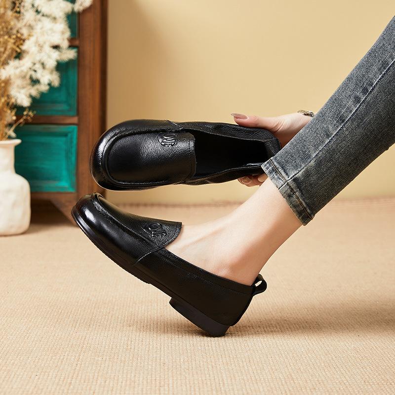 Women's shoes leather shoes middle-aged and elderly soft-soled retro non-slip flat-soled single shoes soft leather round head elderly shoes