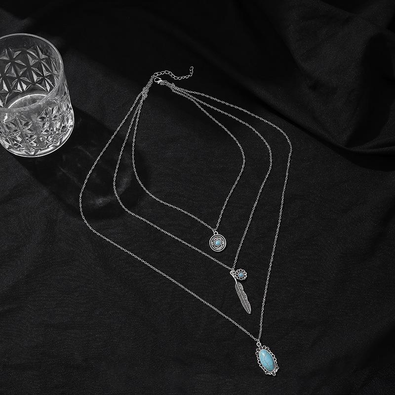 Ожерелье из перьев в стиле ретро-богемия из бирюзы с тремя слоями