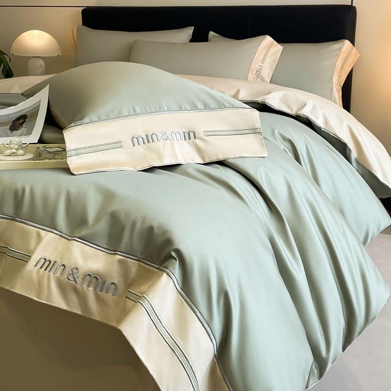 Четырехкомпонентный комплект постельного белья Lilang