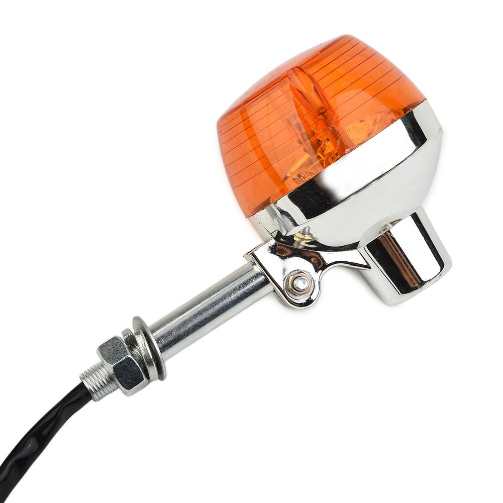 1 pár motorkerékpár irányjelző lámpa 150 * 91 mm *Méret: 150 * 91 mm / 5,9 * 3,6 hüvelyk(Ny*L)(kb.) Motorkerékpár visszajelző lámpák