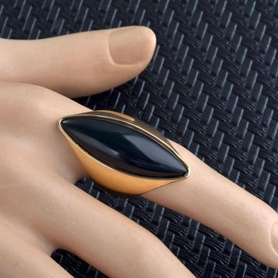 Mode Frauen Fingerringe Lange Oval Cut Edelstein Ring Vergoldet Schmuck