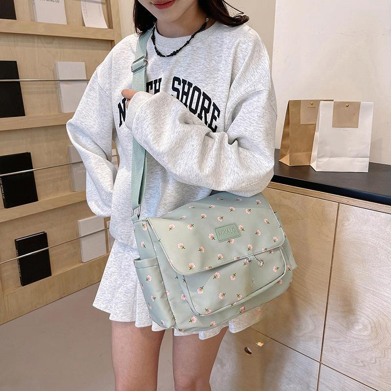 Women's Large Capacity Bag Flower Pattern Crossbody Shoulder Bag Canvas Travel Shopping Bag Student School Bag ARI