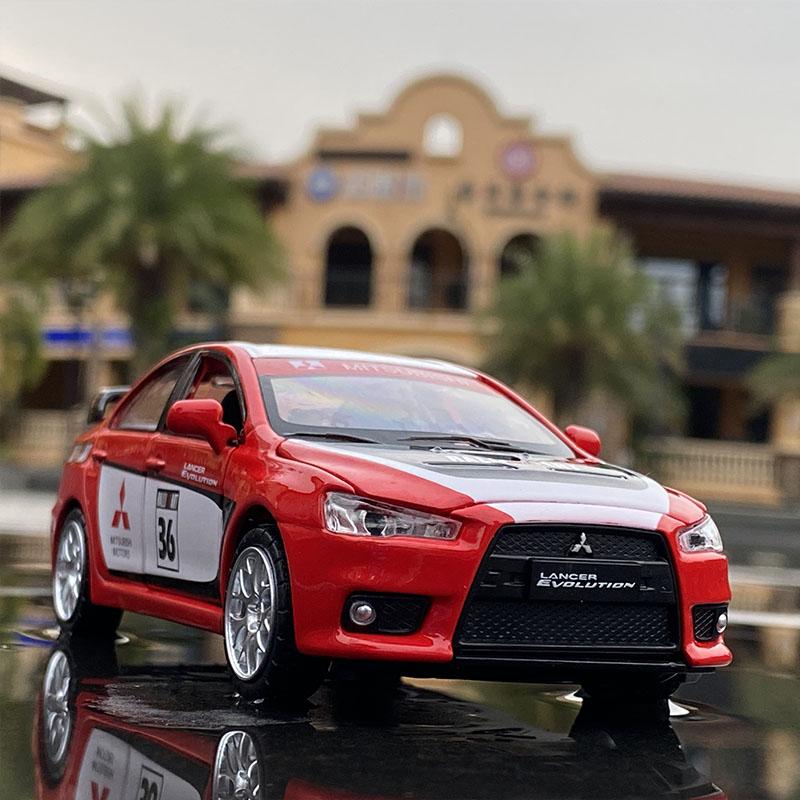 1/32 Mitsubishi Lancer Evolution Model Závodního Auta ze Slitiny Kovový Odlévaný Model Auta Simulační Sběratelský Předmět Dětský Dárek