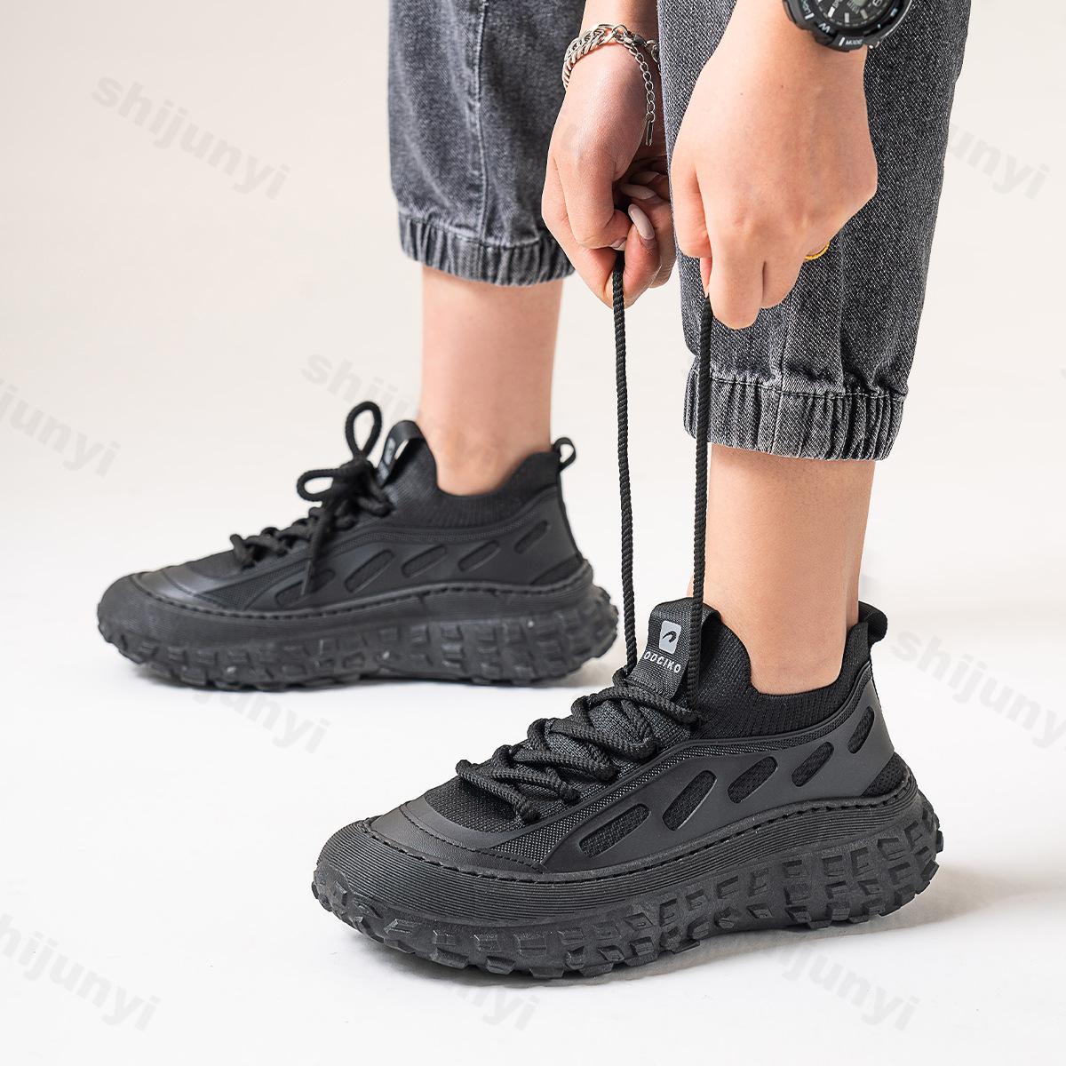 

Fashion Men s Fly Weave Design Casual Shoes 2025 Summer Anti Slip Mesh Breathable Slip on Thick Soled Shoes Comfortable Chunky sneakers 39 чёрный