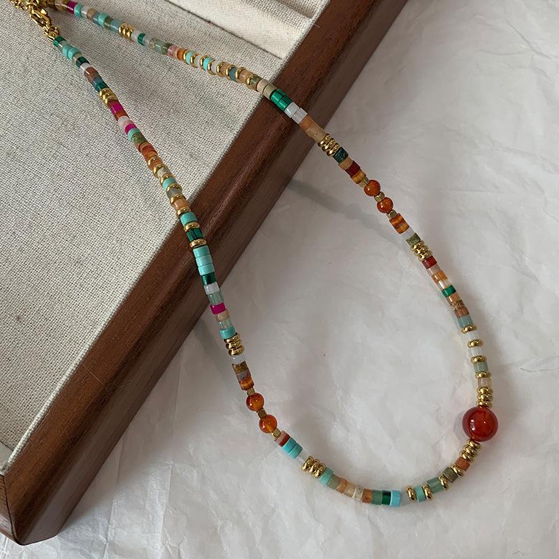 

Ожерелье из оникса, цветные необработанные каменные бусины, дизайнерские аксессуары Sense, женская новая цепочка на ключицу в китайском стиле в ретро-этническом стиле