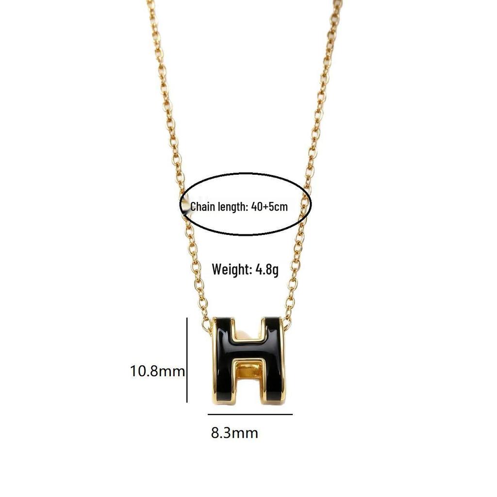 Titanium Steel H Letter Women's Necklace - Drip Glaze, High-End, Versatile Clavicle Chain, Fashionable Internet Celebrity Accessory.