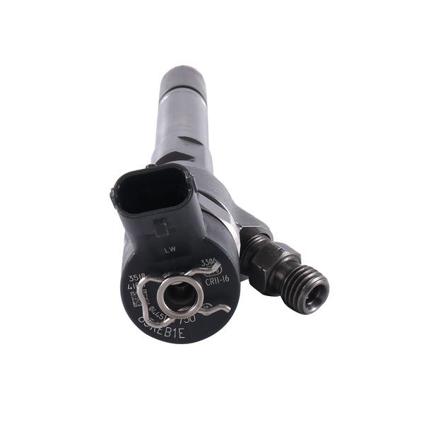 Silver Metal Diesel Injector Nozzle for '04 Cars