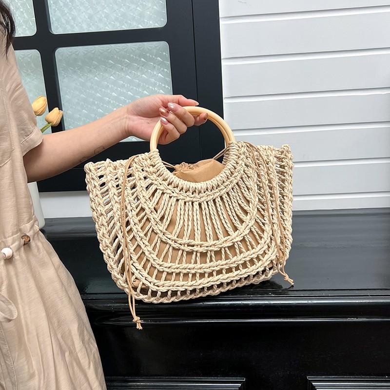 Summer 2026 Handmade Beach Bag Hollow out Woven Handheld Bag Trend Leisure Style Large Tote Bag Beach Vacation Women's Hand Bag