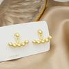 Wang Ziwen Has Two Of The Same Style. After Wearing It, Hang Golden Bean Earrings, Metal Round Beads, Smile Stud Earrings, And Earrings.