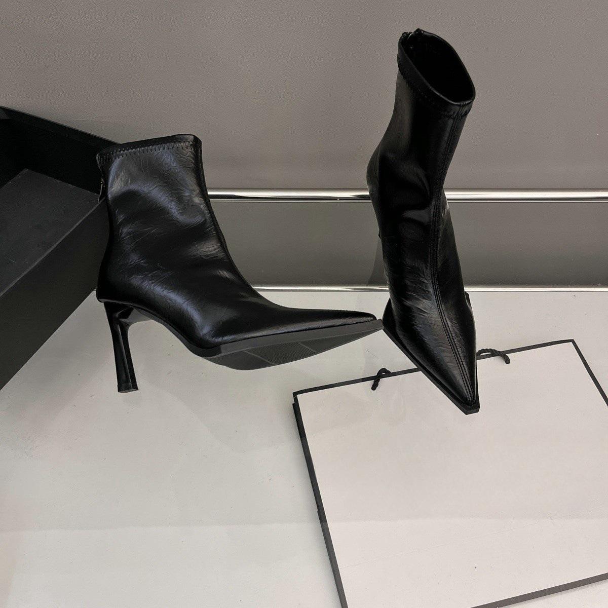 

Коричневые сексуальные короткие сапоги на высоком каблуке женские осень и зима 2024 новые универсальные европейские и американские тонкие сапоги тонкие каблуки заостренные сапоги на высоком каблуке 35 чёрный