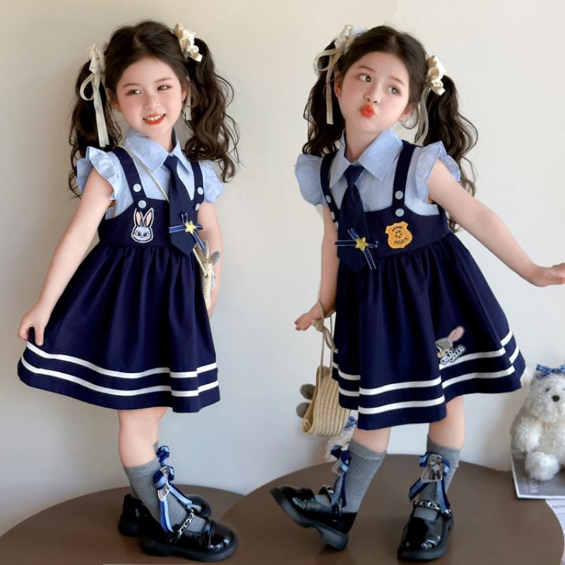 Sukienka Policjantki Królika dla Dziewczynek - Modna Spódnica na Szelkach z Falbankami na Lato 2025, Styl Baby Academy.