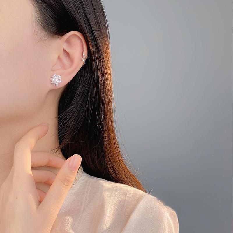 Sweet Flower Earrings for Women Fashion New Niche High-end Earrings