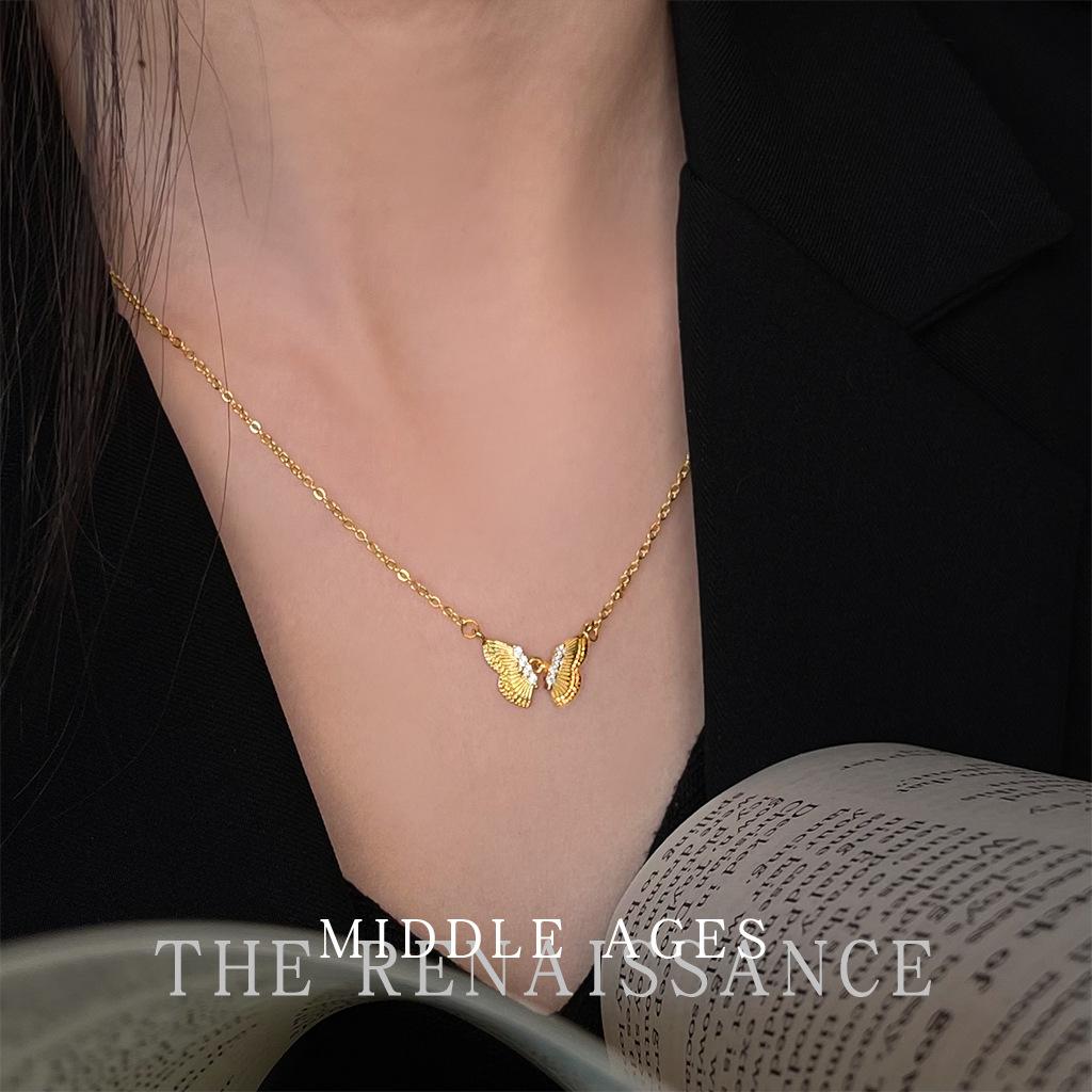 Light plated 18K real gold zircon butterfly necklace simple design sense collarbone chain necklace